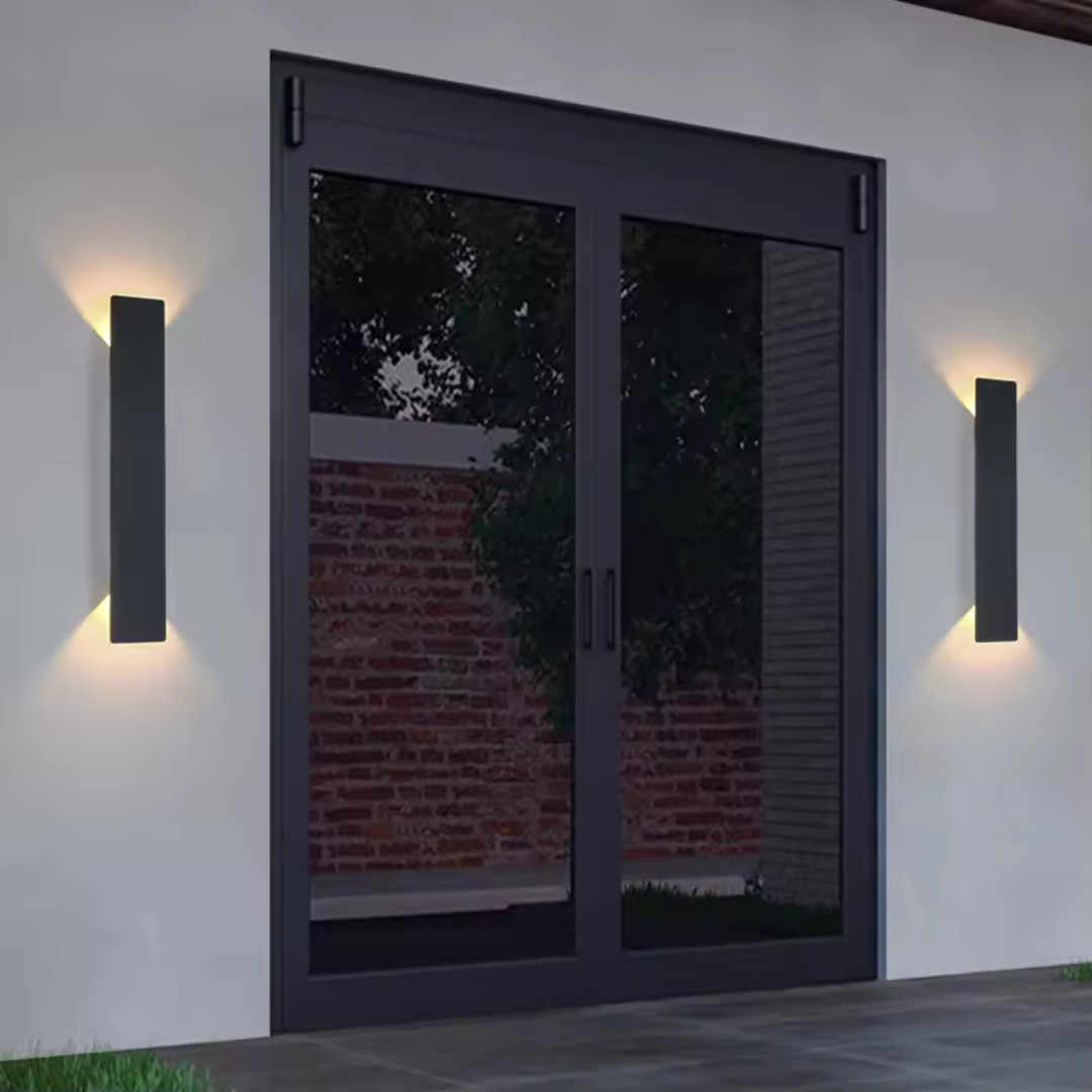 Weather-Resistant Outdoor Wall Lamp
